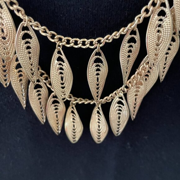 Gold Leaf Double Layered Extendable Necklace - Picture 2 of 4